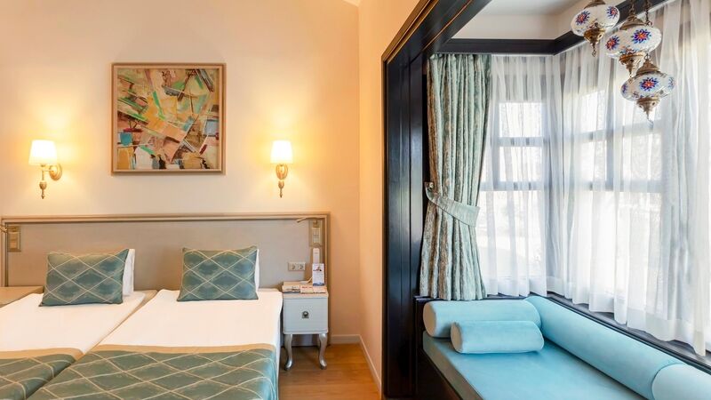 STARLIGHT RESORT OTEL