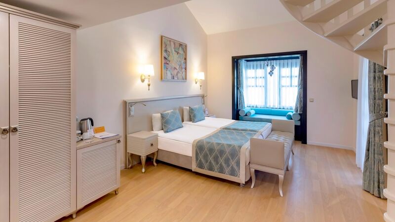 STARLIGHT RESORT OTEL